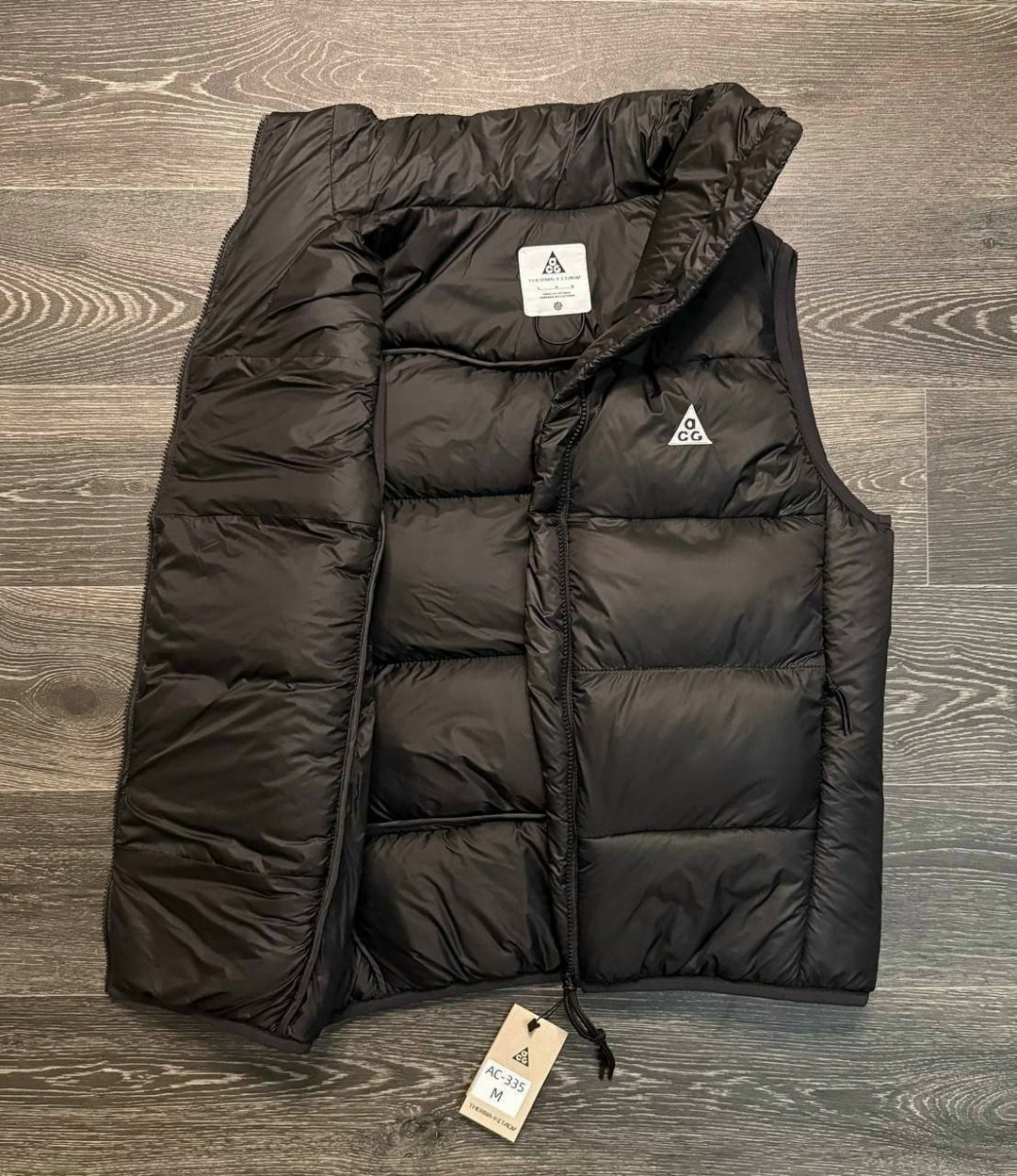 жилетка moncler,жилет moncler,монклер жилетка,пуховой жилет,жилетка теплая