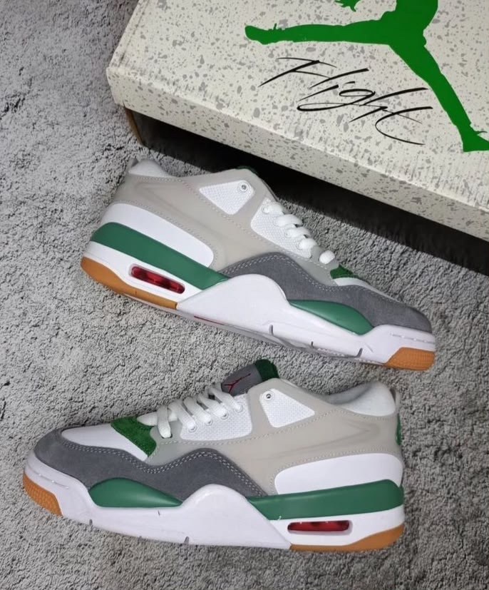 кроссовки,кроссовки air jordan 4,мужской кроссовки,кросcовки jordan,кроссовки объемные