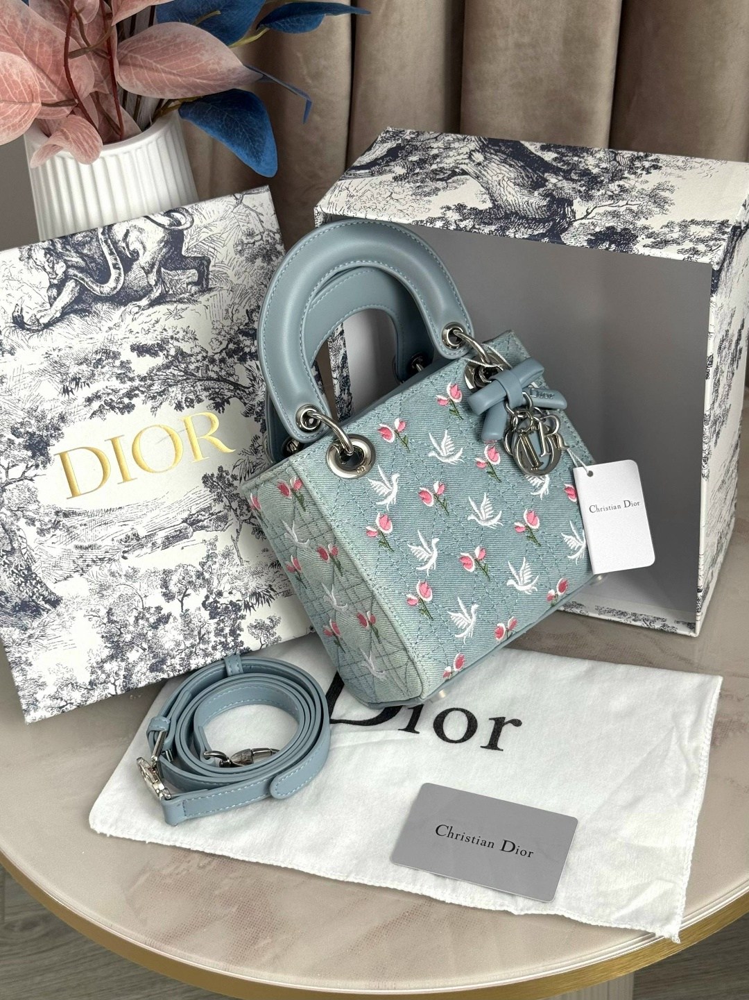 сумка dior,сумка женская dior,сумка диор,сумочка модная,модная сумка
