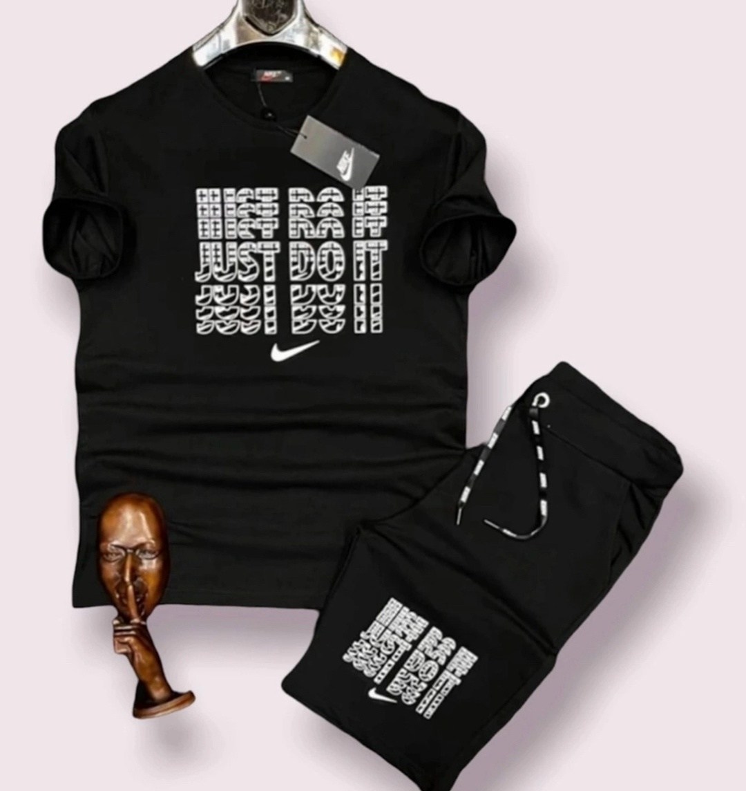 футболке,мужская мода,футболка с шортами,спортивная футболка,nike футболка спортивная