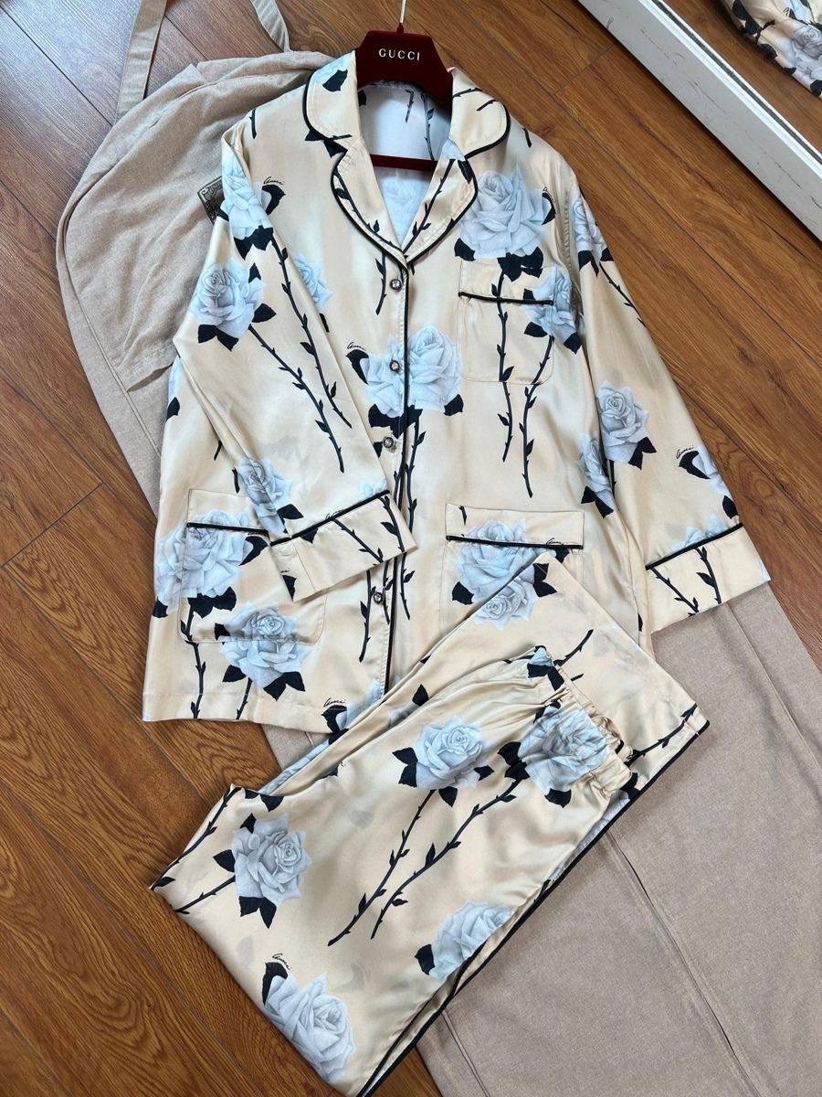 женская пижама,пижамные костюмы,пижама для женщин,пижама gucci,костюм в пижамном стиле