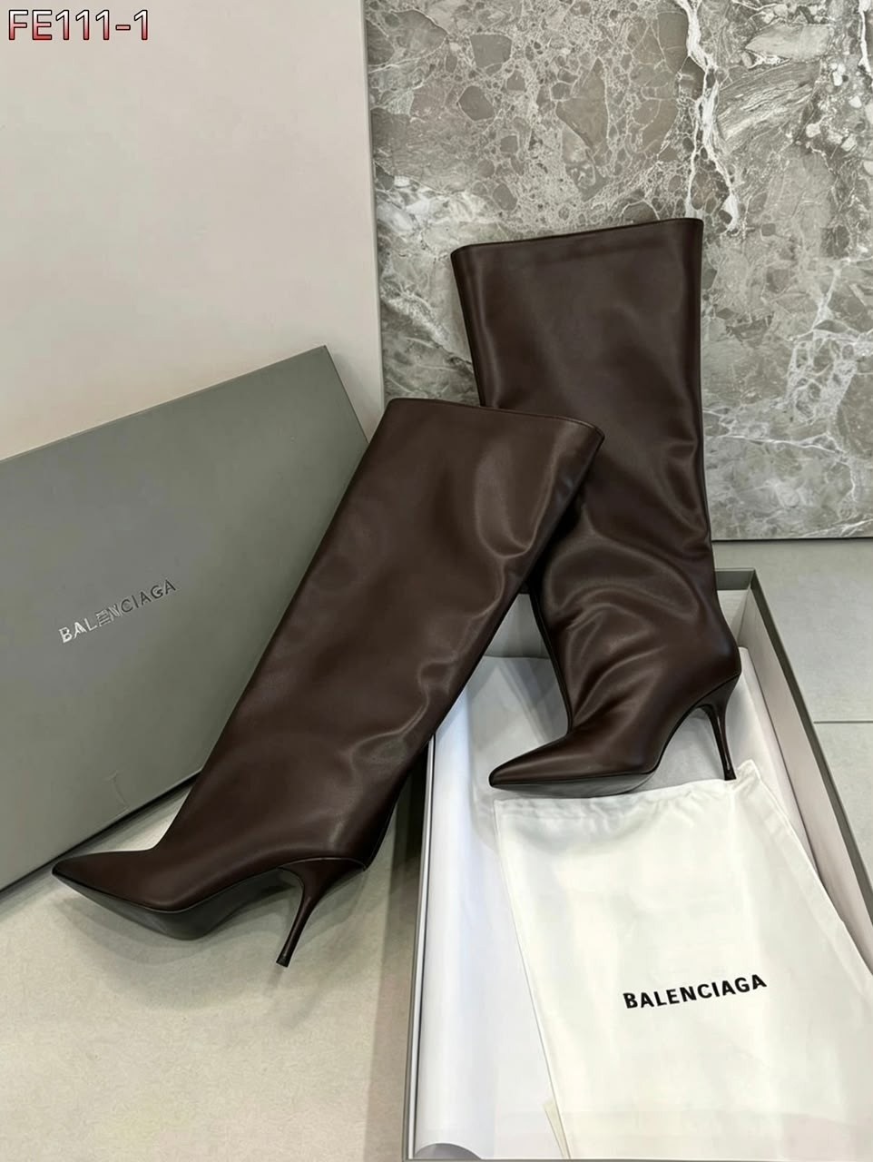 сапоги,женские сапоги,женские черные кожаные сапоги balenciaga,сапоги balenciaga,высокие сапоги
