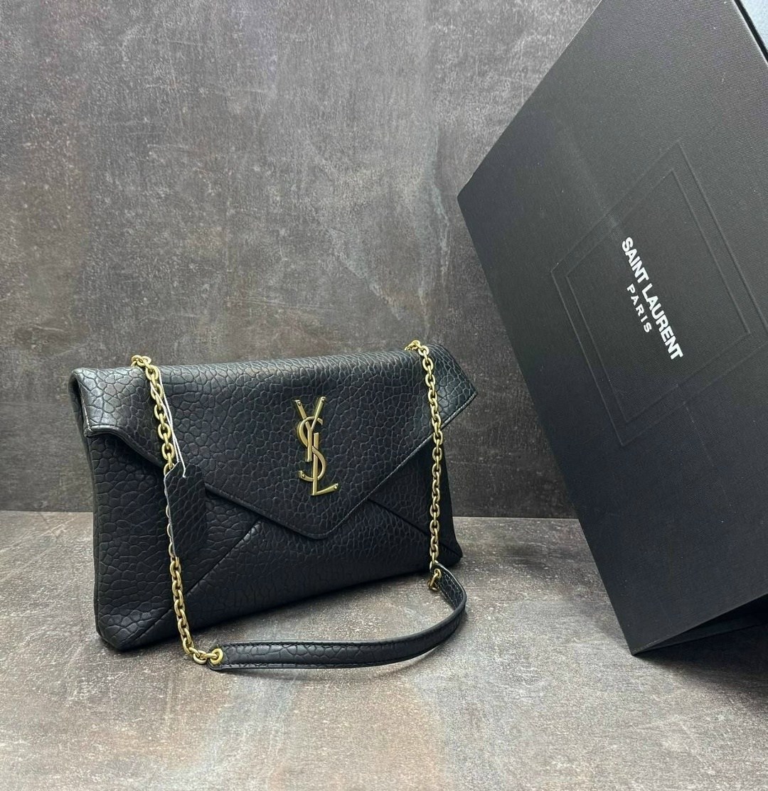 сумка saint laurent,yves saint laurent сумка,сумка женская yves saint laurent,женская маленькая сумка saint laurent,saint laurent сумка на плечо