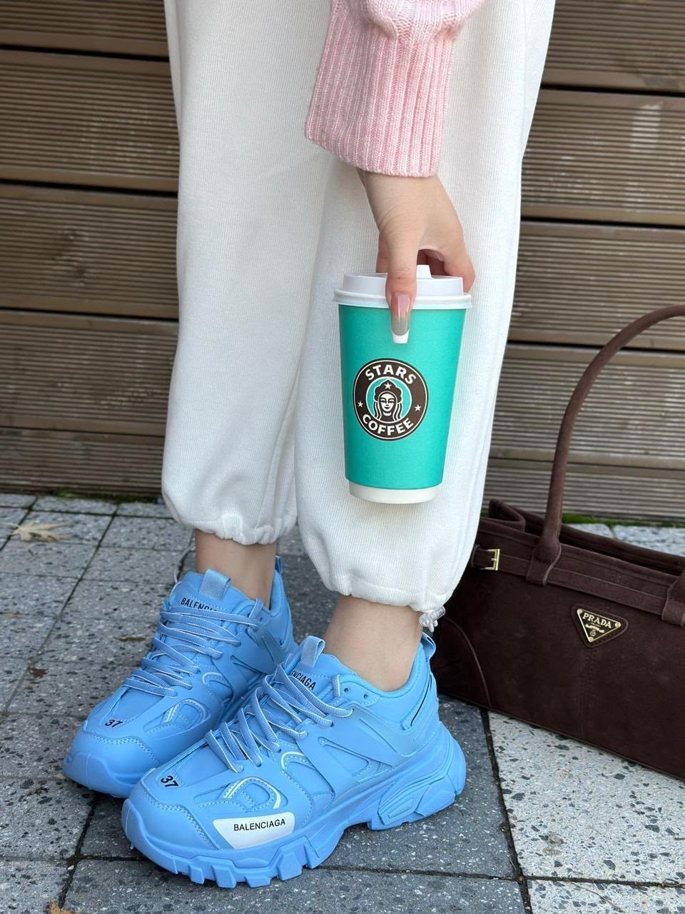 женские кроссовки balenciaga,кроссовки balenciaga,женские кроссовки balenciaga track a123283 голубые,кроссовки balenciaga track,кроссовки balenciaga track light blue women's