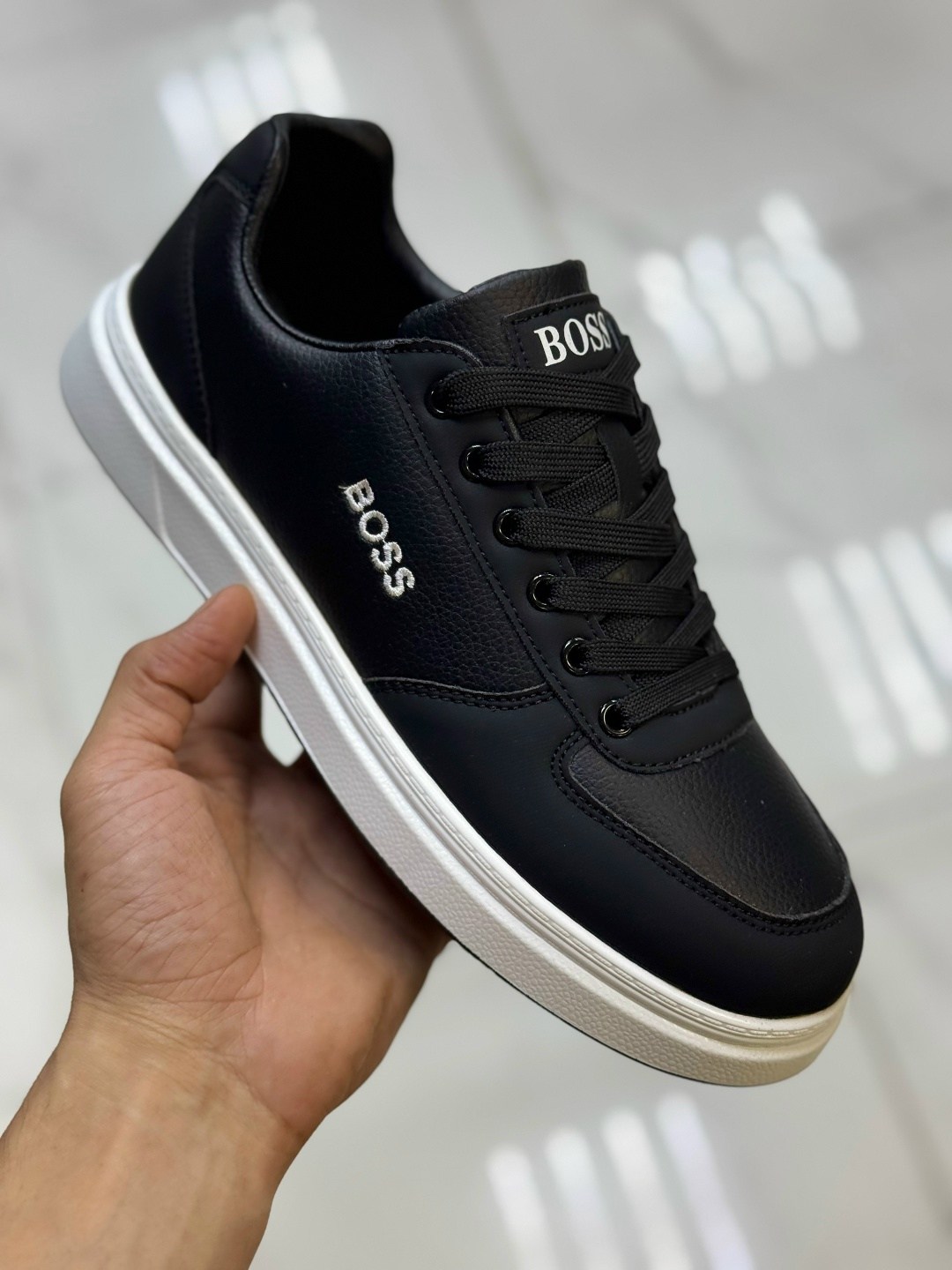 ,кроссовки boss мужские,кроссовки boss,кроссовки hugo boss мужская кожаная повседневная спортивная ,кеды босс