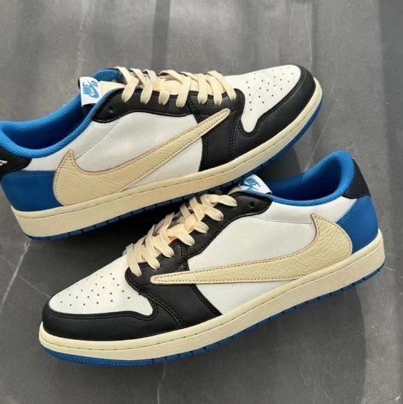 nike air jordan 1 low travis scott,air jordan 1 low travis scott,nike air jordan 1 low travis scott fragment,nike air jordan 1 low travis scott x fragment,jordan 1 low travis scott