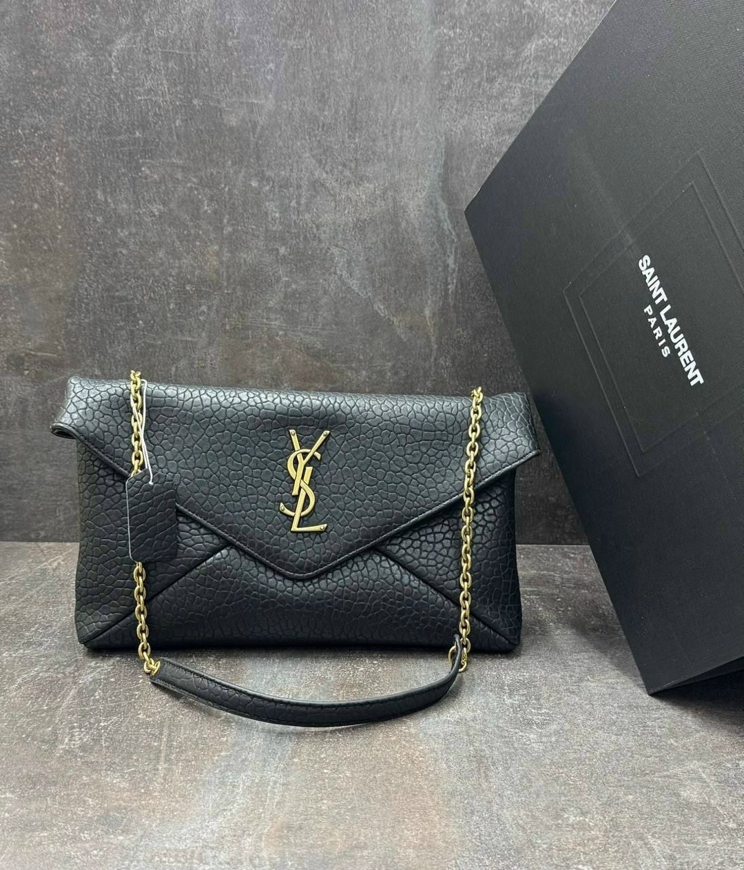 сумка saint laurent,yves saint laurent сумка,сумка женская yves saint laurent,женская маленькая сумка saint laurent,saint laurent сумка на плечо