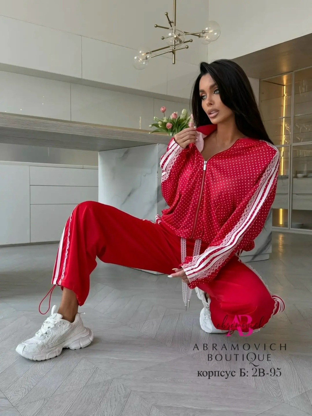 костюм спортивный,женский спортивный костюм,костюм с лампасами,спортивный костюм с лампасами,костюм женский