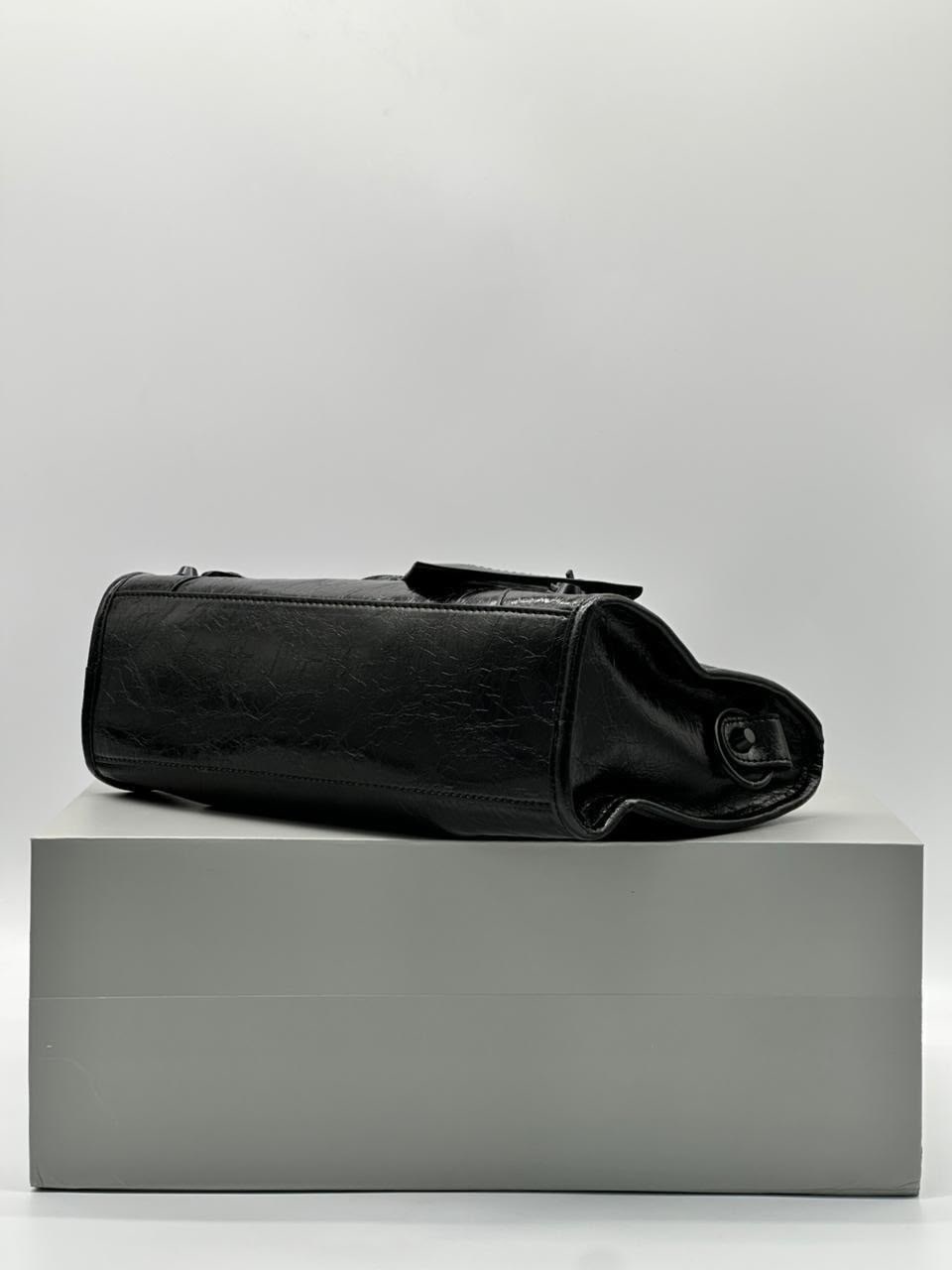 balenciaga balenciaga,сумка balenciaga neo classic черный,женская сумка balenciaga classic черная,balenciaga motorcycle bag,сумка balenciaga с зеркальцем большая