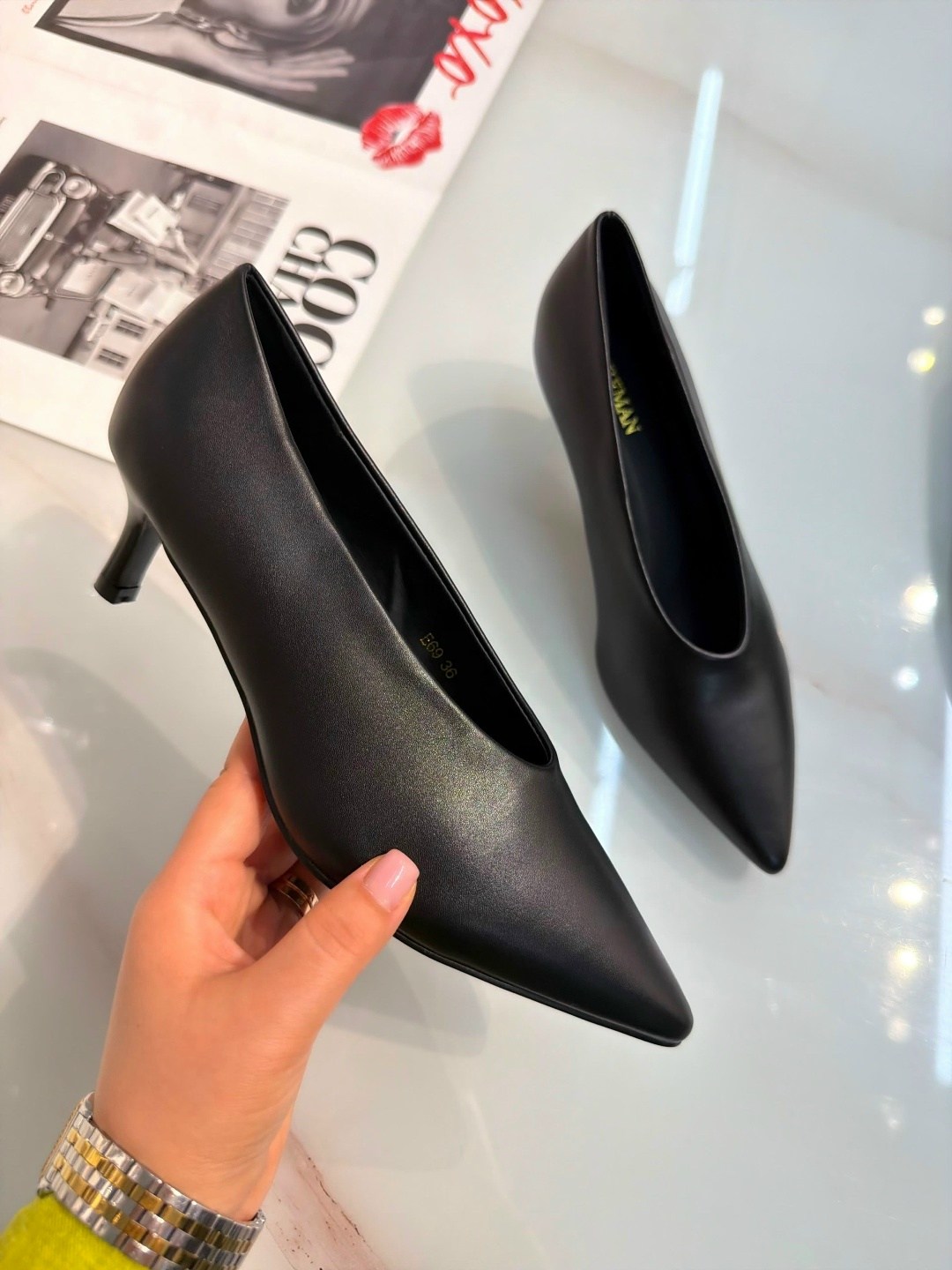 модные туфли на высоком каблуке miu miu,женские туфли,женские туфли лодочки,туфли лодочка,туфли женские замшевые
