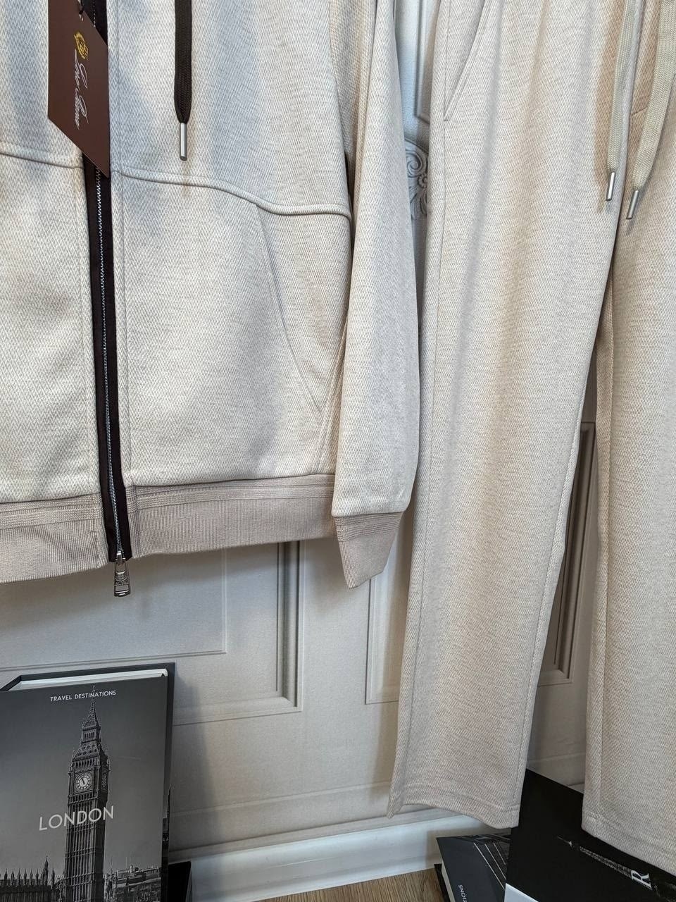 спортивный костюм brunello cucinelli,спортивный костюм loro piana,костюм brunello cucinelli,костюм loro piana,спортивный костюм