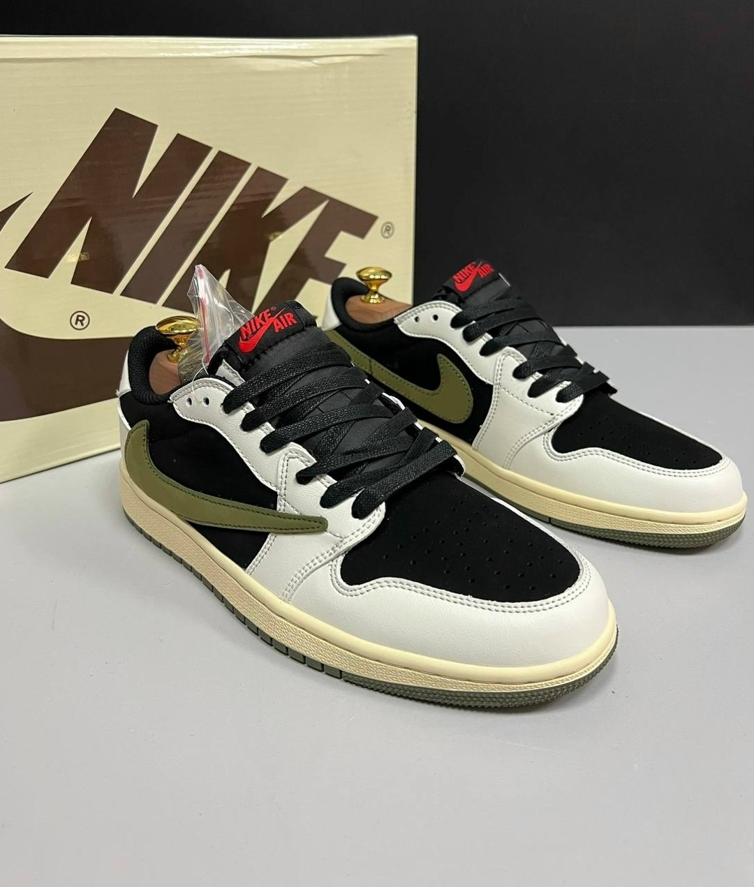 кроссовки nike air jordan 1 low travis scott olive,nike air jordan 1 low travis scott,кроссовки nike air jordan 1 low travis scott,air jordan 1 low travis scott,nike air jordan 1 low travis scott oliv