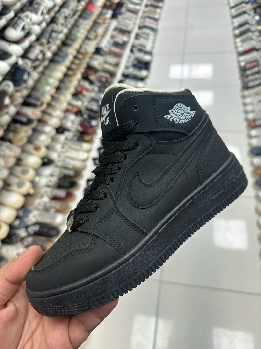 nike air jordan 1 retro high og,air jordan 1 mid cherrywood red,nike air jordan 1 mid,кроссовки,nike air jordan 1 mid se