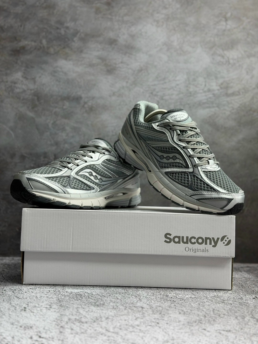кроссовки saucony,кроссовки мужские saucony,saucony progrid triumph 4,кроссовки progrid omni 9 saucony,кроссовки saucony kinvara