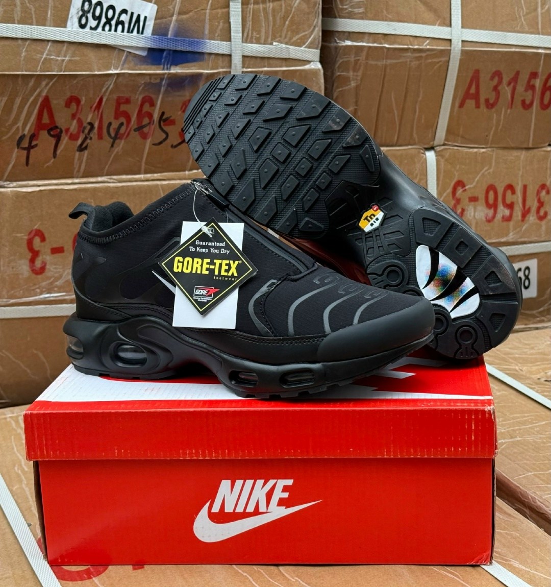 кроссовки мужские nike air max tn plus,nike air max tn plus,кроссовки nike air max tn plus,кроссовки,nike air max tn plus triple black