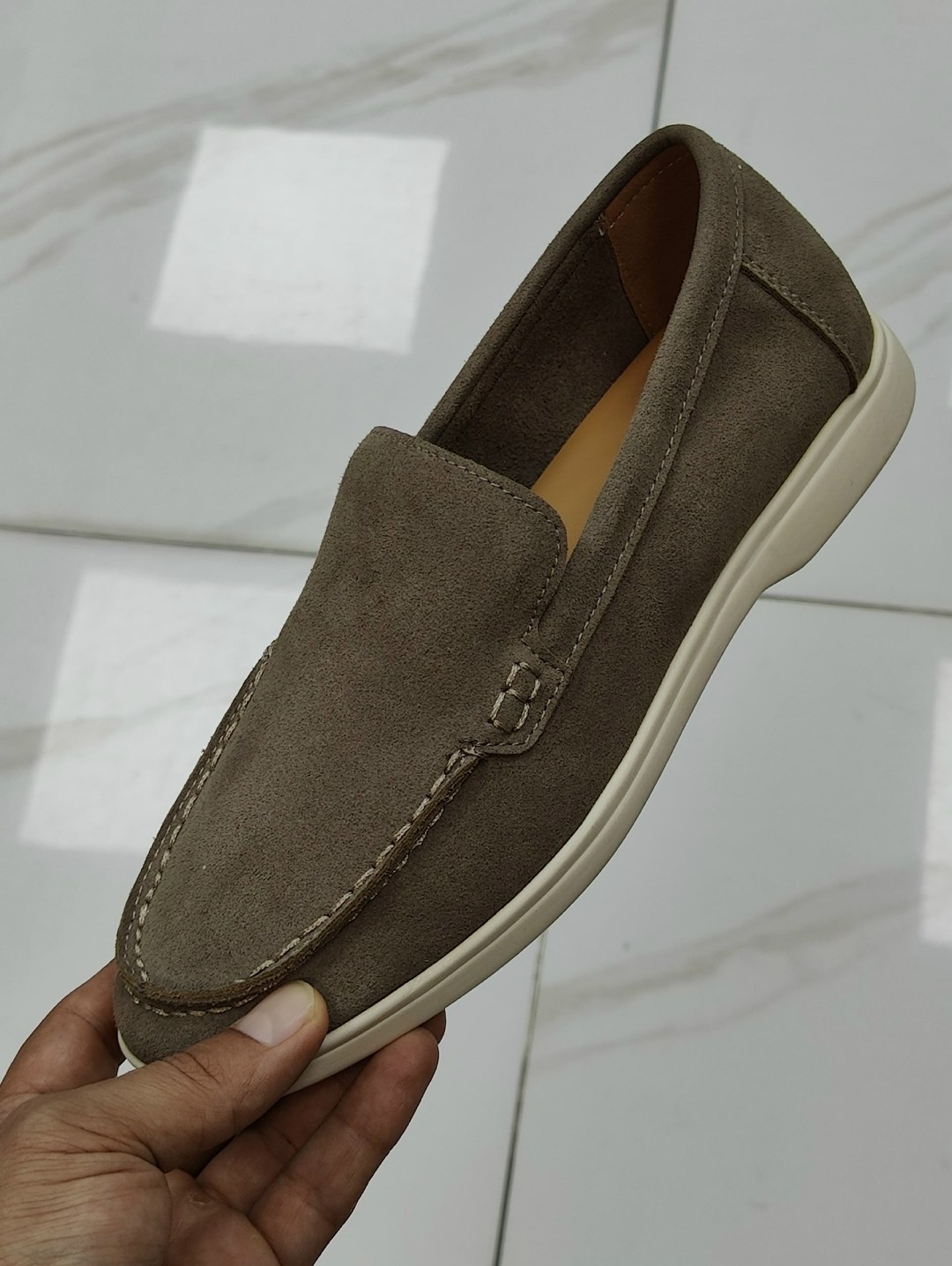 ,лоферы замшевые,лоферы loro piana мужские,замшевые лоферы summer walk loro piana серый,замшевые мокасины calipso