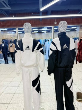 Костюм