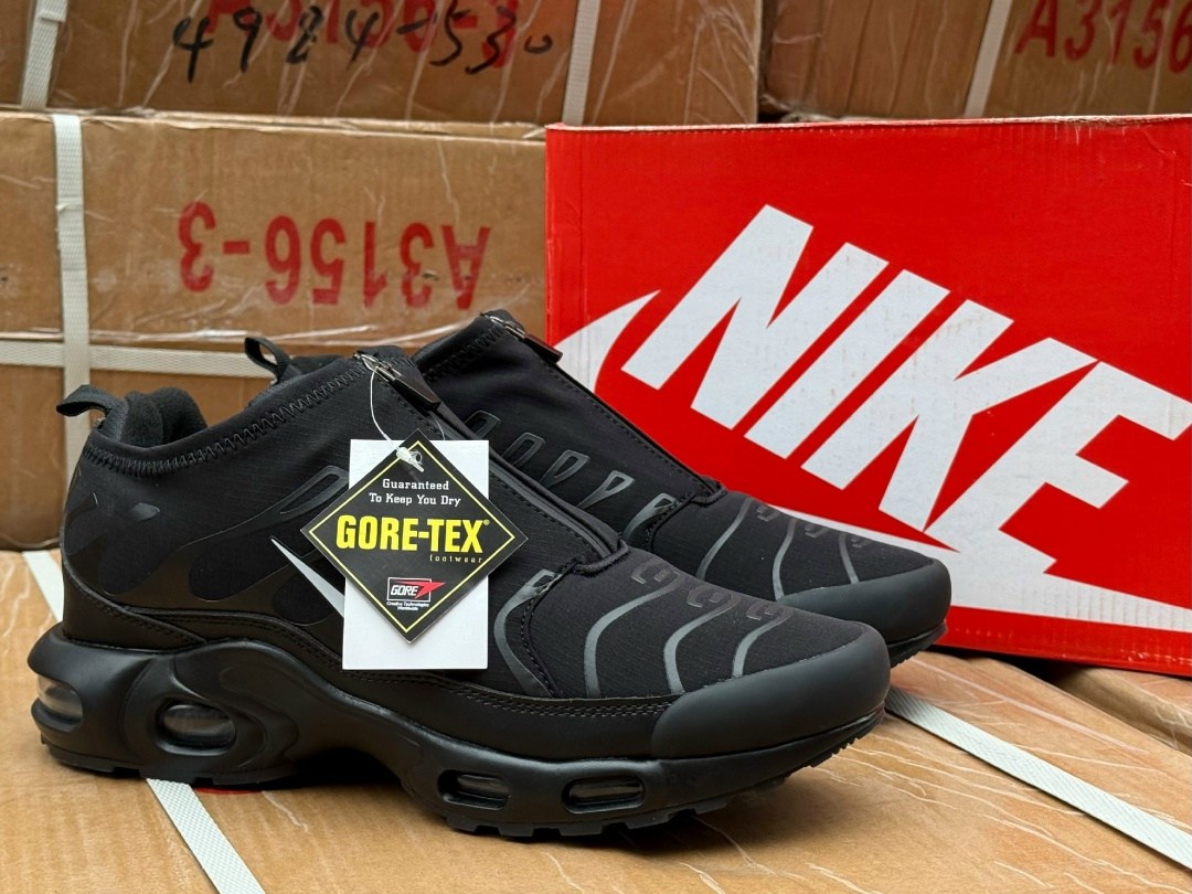 кроссовки мужские nike air max tn plus,nike air max tn plus,кроссовки nike air max tn plus,кроссовки,nike air max tn plus triple black