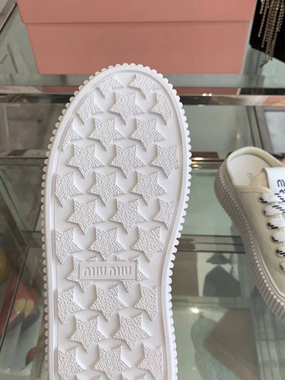 кроссовки miu miu,кеды женски,кеды miu miu,miu miu кроссовки женские,женские кеды