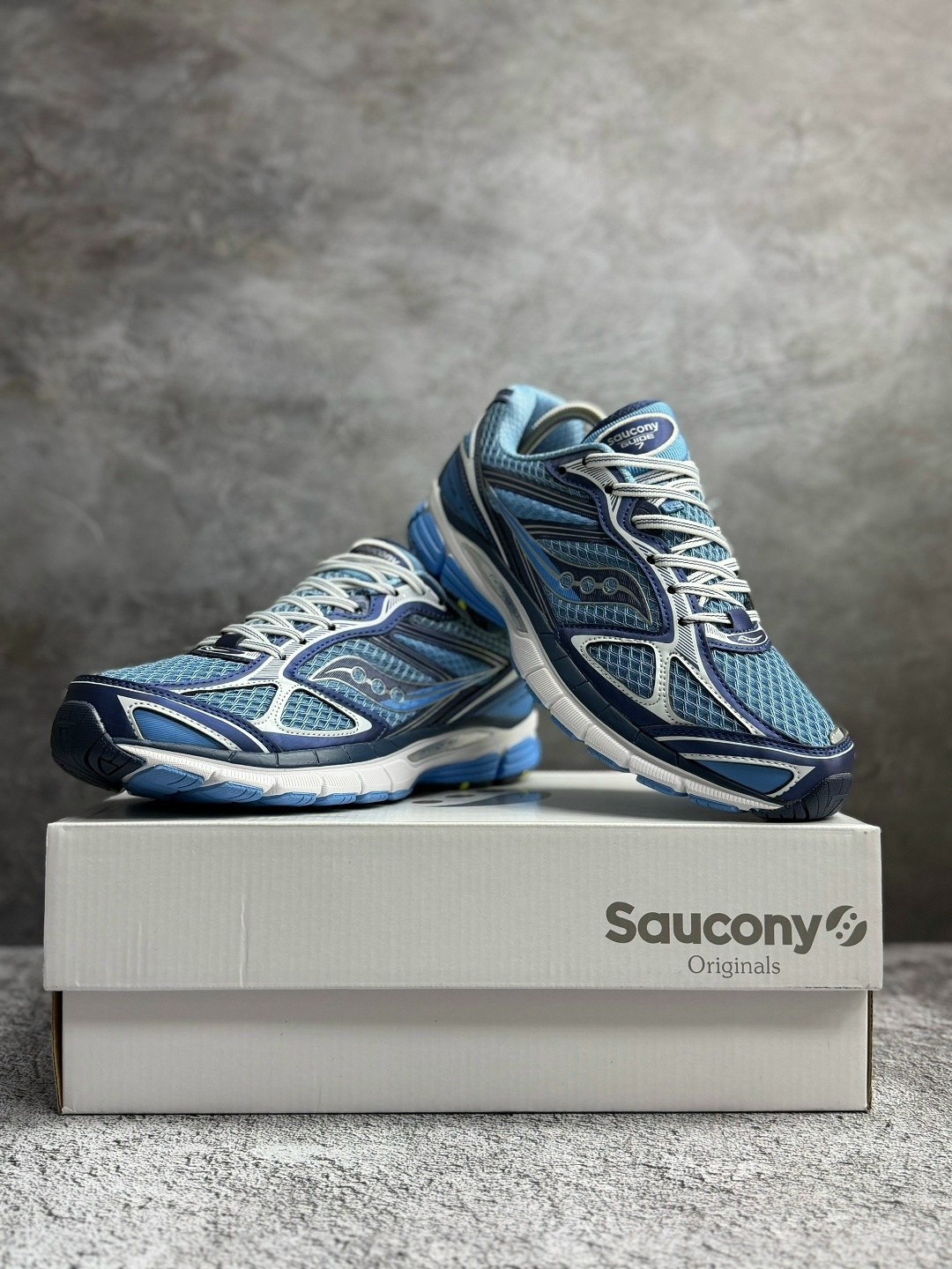 кроссовки saucony,кроссовки,кроссовки мужские saucony,беговые кроссовки,кроссовки saucony progrid omni 9