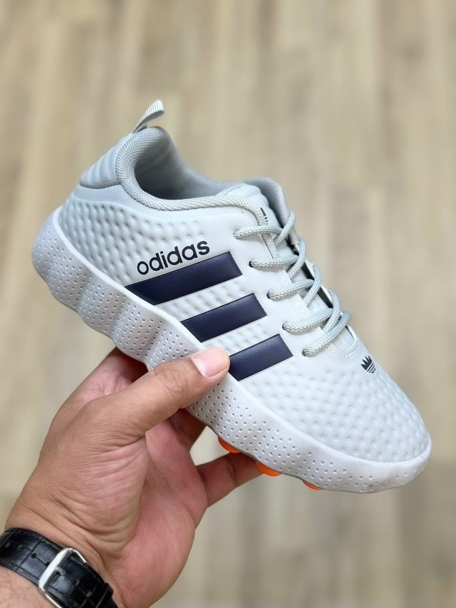 кроссовки adidas,кроссовки,адидас кроссовки,адидас кроссовки тренд,кроссовки мужские adidas