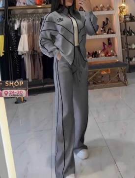Костюм