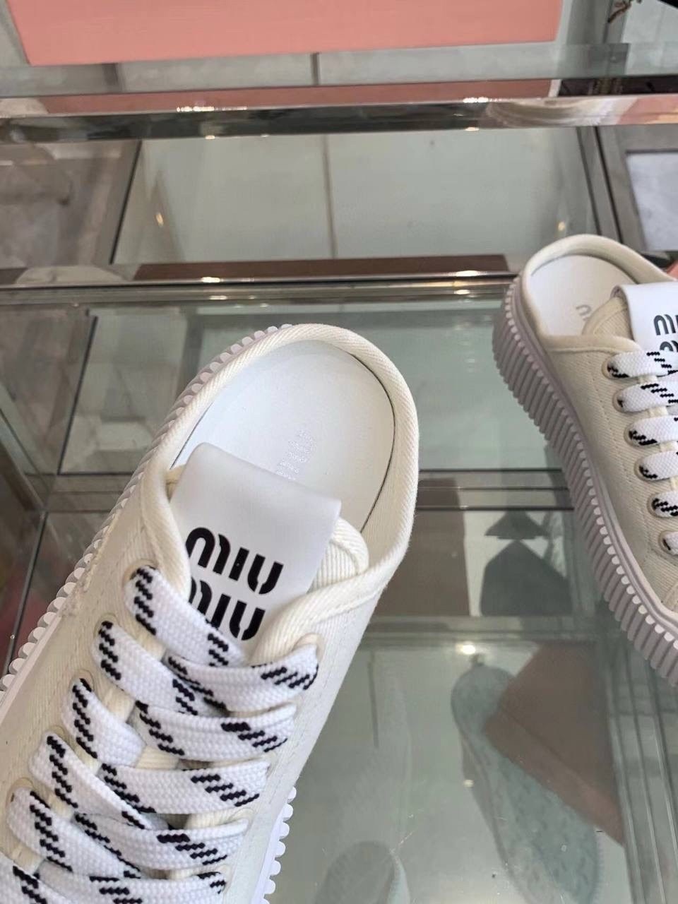 кроссовки miu miu,кеды женски,кеды miu miu,miu miu кроссовки женские,женские кеды