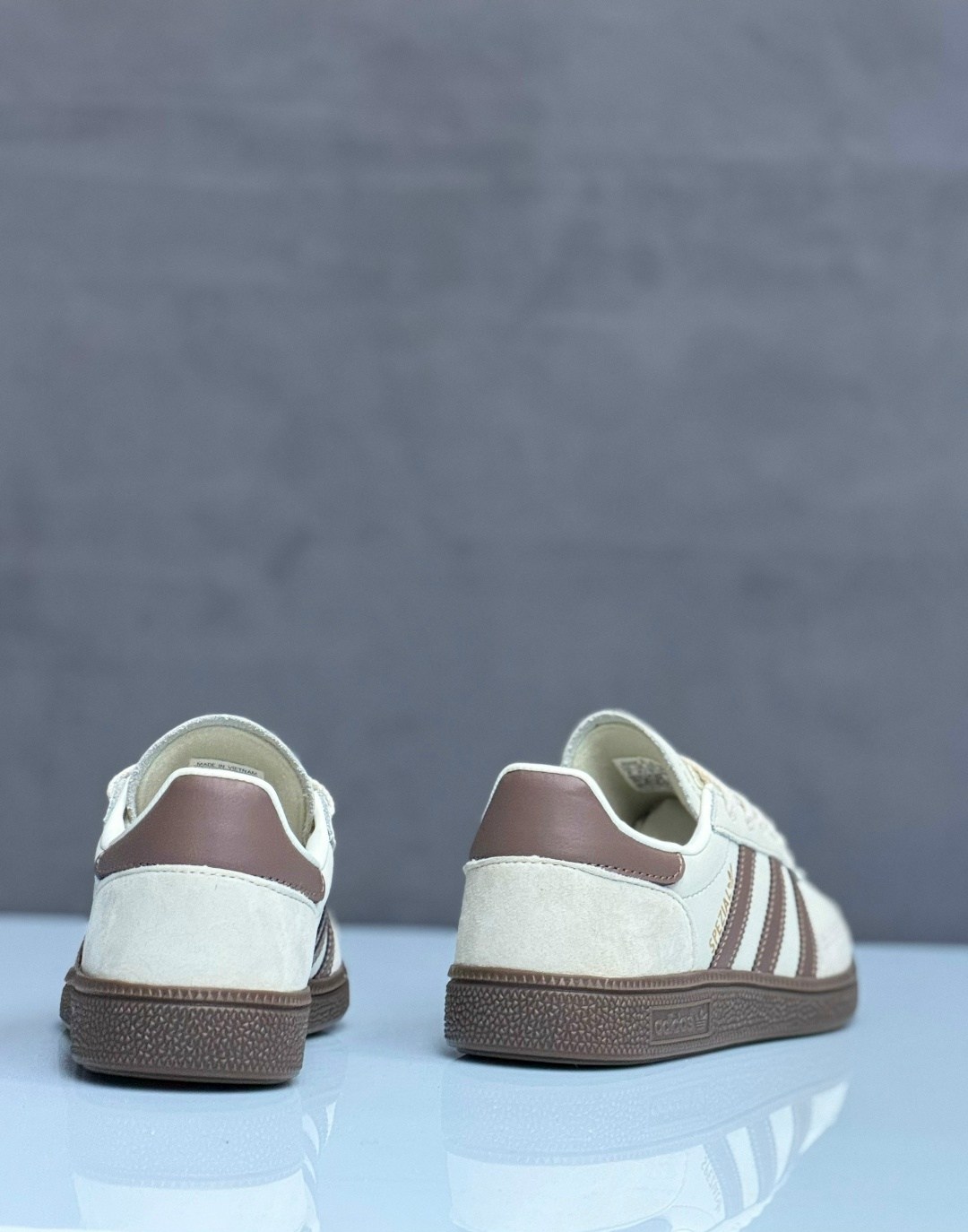 кроссовки adidas spezial,adidas handball spezial,кроссовки adidas,кроссовки adidas handball spezial,adidas samba originals