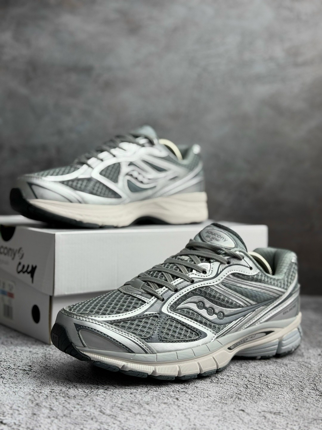 кроссовки saucony,кроссовки мужские saucony,saucony progrid triumph 4,кроссовки progrid omni 9 saucony,кроссовки saucony kinvara