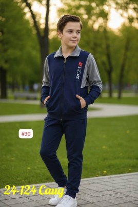 Костюм