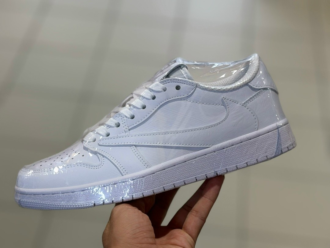 кроссовки nike air jordan 1 low travis scott,кроссовки nike travis scott x air jordan 1 low,nike air jordan 1 low travis scott,air jordan 1 low travis scott,кроссовки nike travis scott air jordan 1