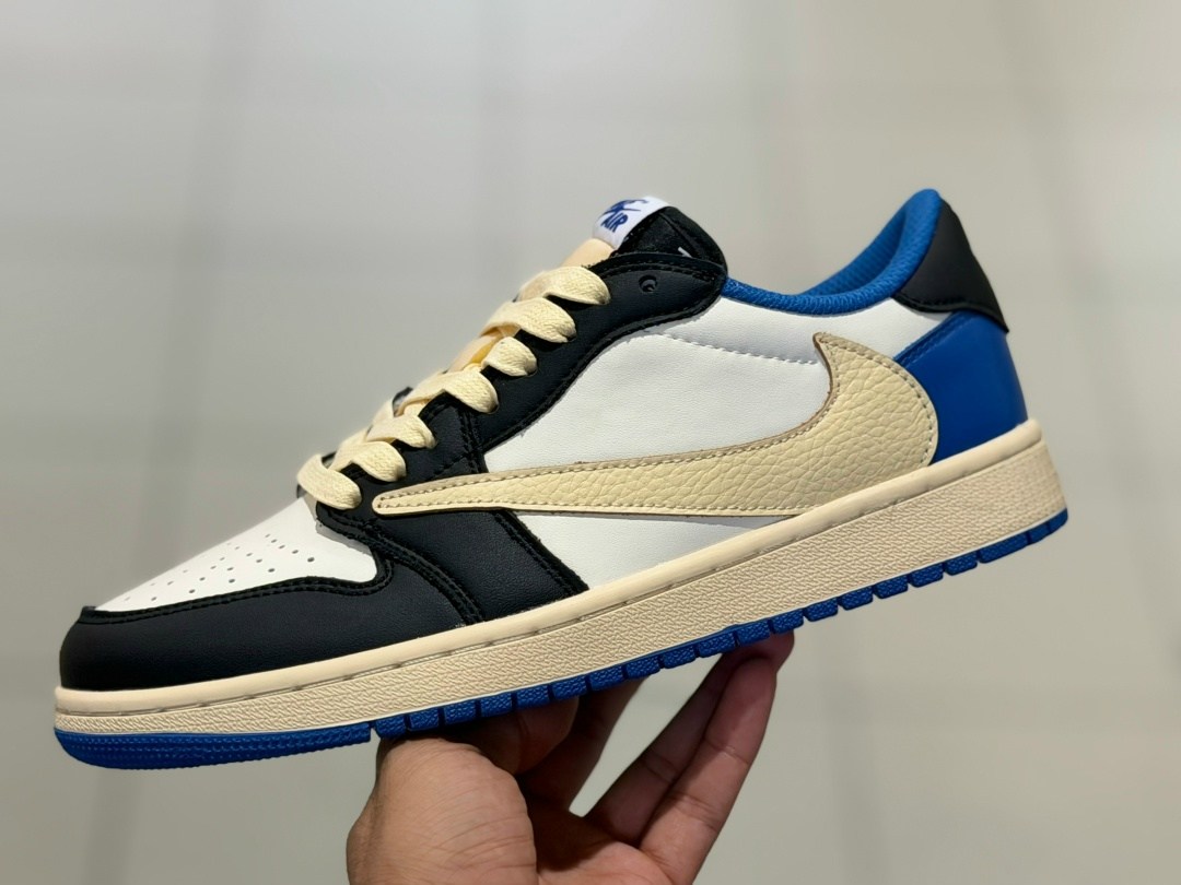 кроссовки nike air jordan 1 low travis scott,кроссовки nike travis scott x air jordan 1 low,nike air jordan 1 low travis scott,air jordan 1 low travis scott,кроссовки nike travis scott air jordan 1