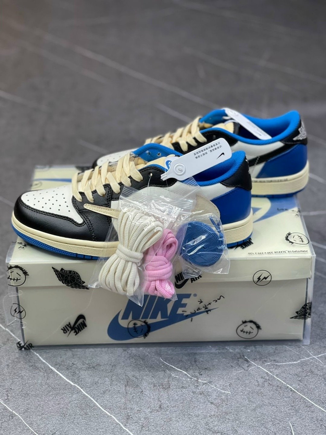 nike air jordan 1 low travis scott fragment,air jordan 1 low travis scott,nike air jordan 1 low travis scott,nike air jordan 1 low travis scott x fragment,nike travis scott x air jordan 1 low