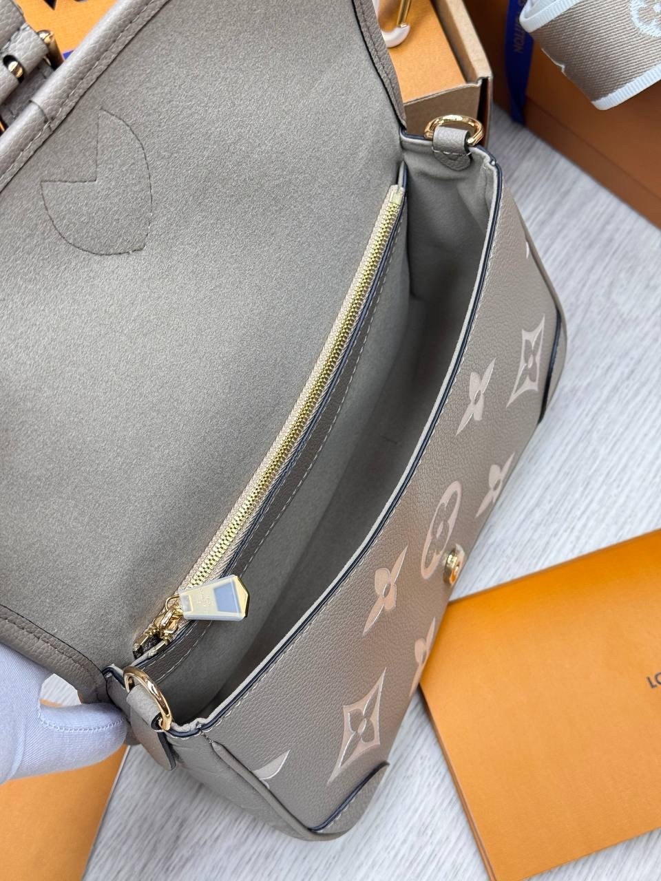 сумка женская louis vuitton,louis vuitton сумка на плечо,луи виттон сумка,сумка louis vuitton,сумка луи виттон diane