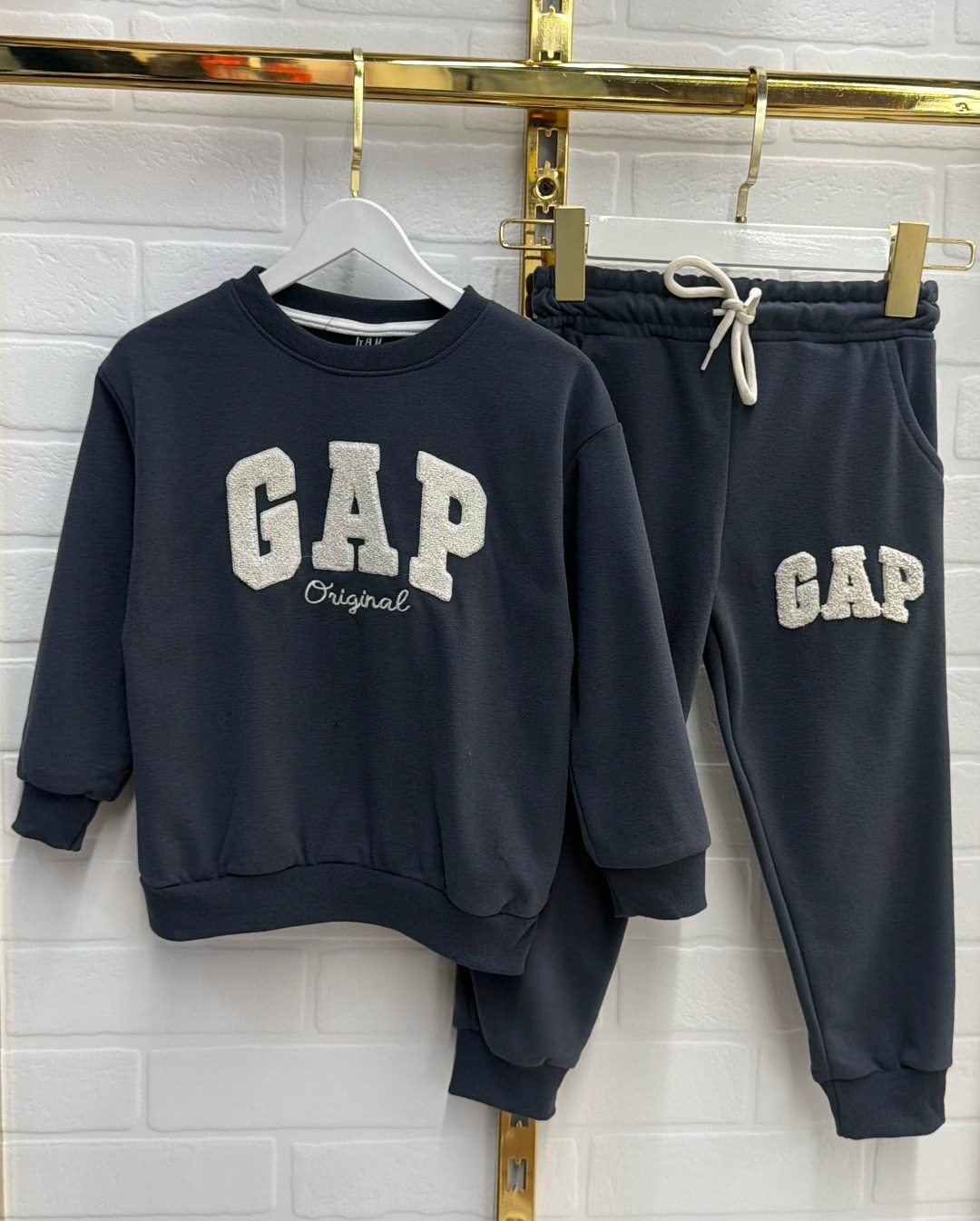 спортивный костюм gap,костюм спортивный мальчикам,костюм спортивный,костюм детский,одежда для мальчика