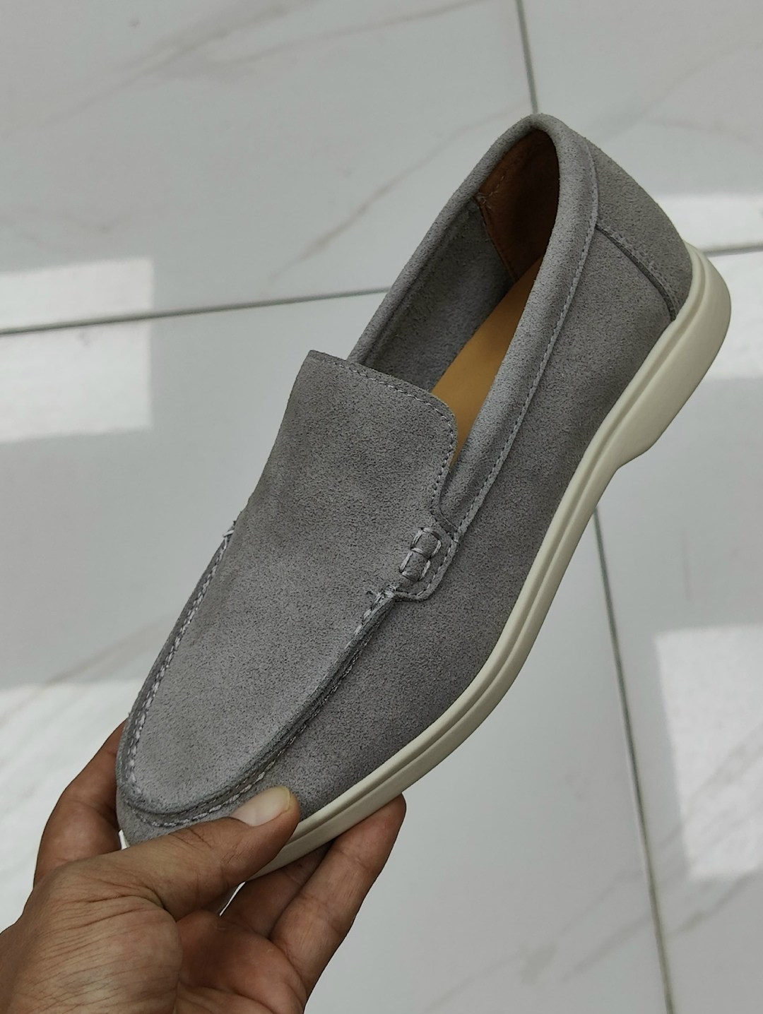 ,лоферы замшевые,лоферы loro piana мужские,замшевые лоферы summer walk loro piana серый,замшевые мокасины calipso