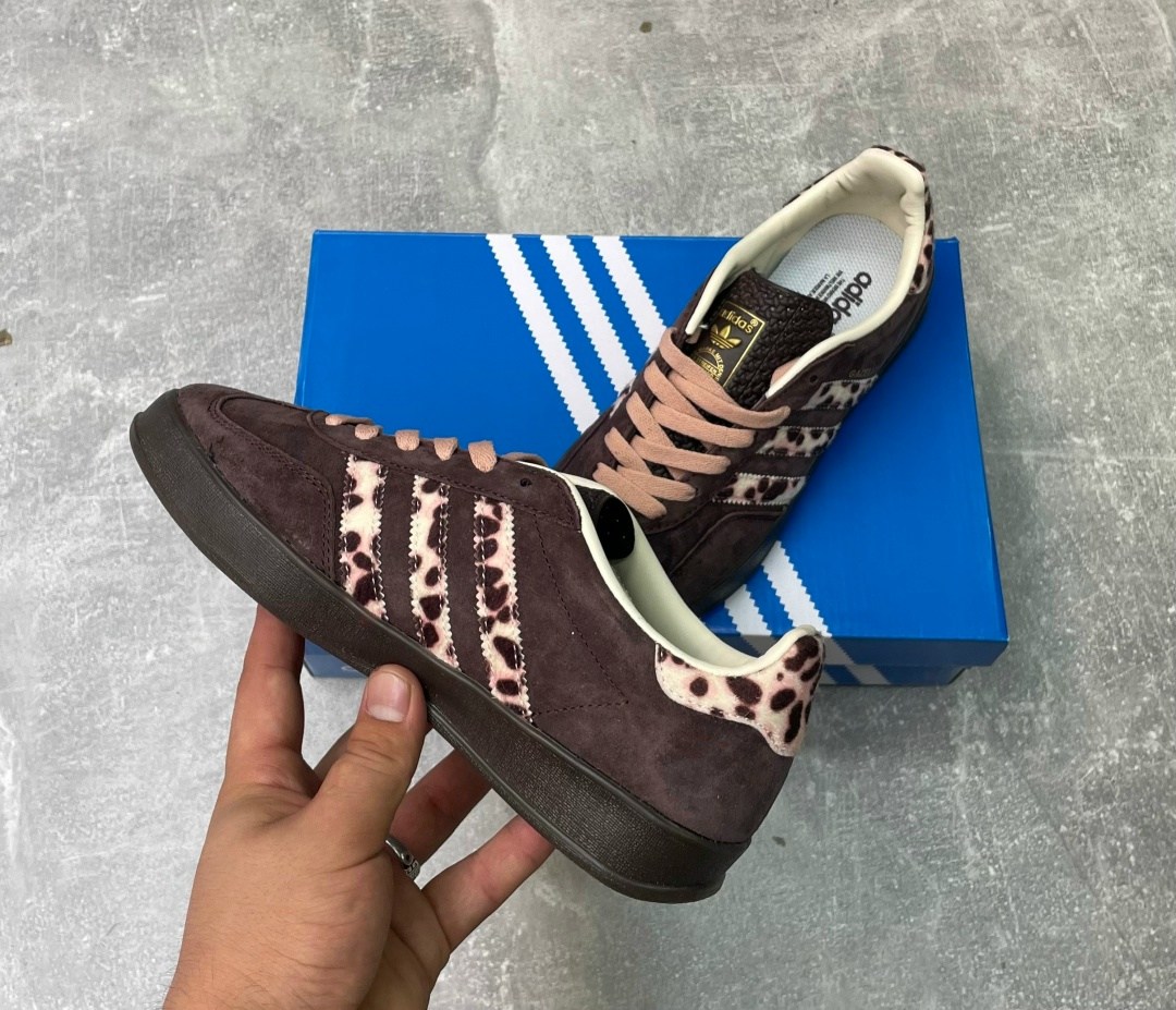 ,кроссовки adidas,леопардовые кроссовки адидас,повседневные кроссовки,адидас самба кроссовки женские
