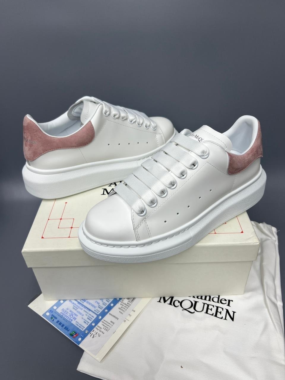 кроссовки женские alexander mcqueen,кроссовки alexander mcqueen,кеды alexander mcqueen,,кеды александр маккуин оригинал