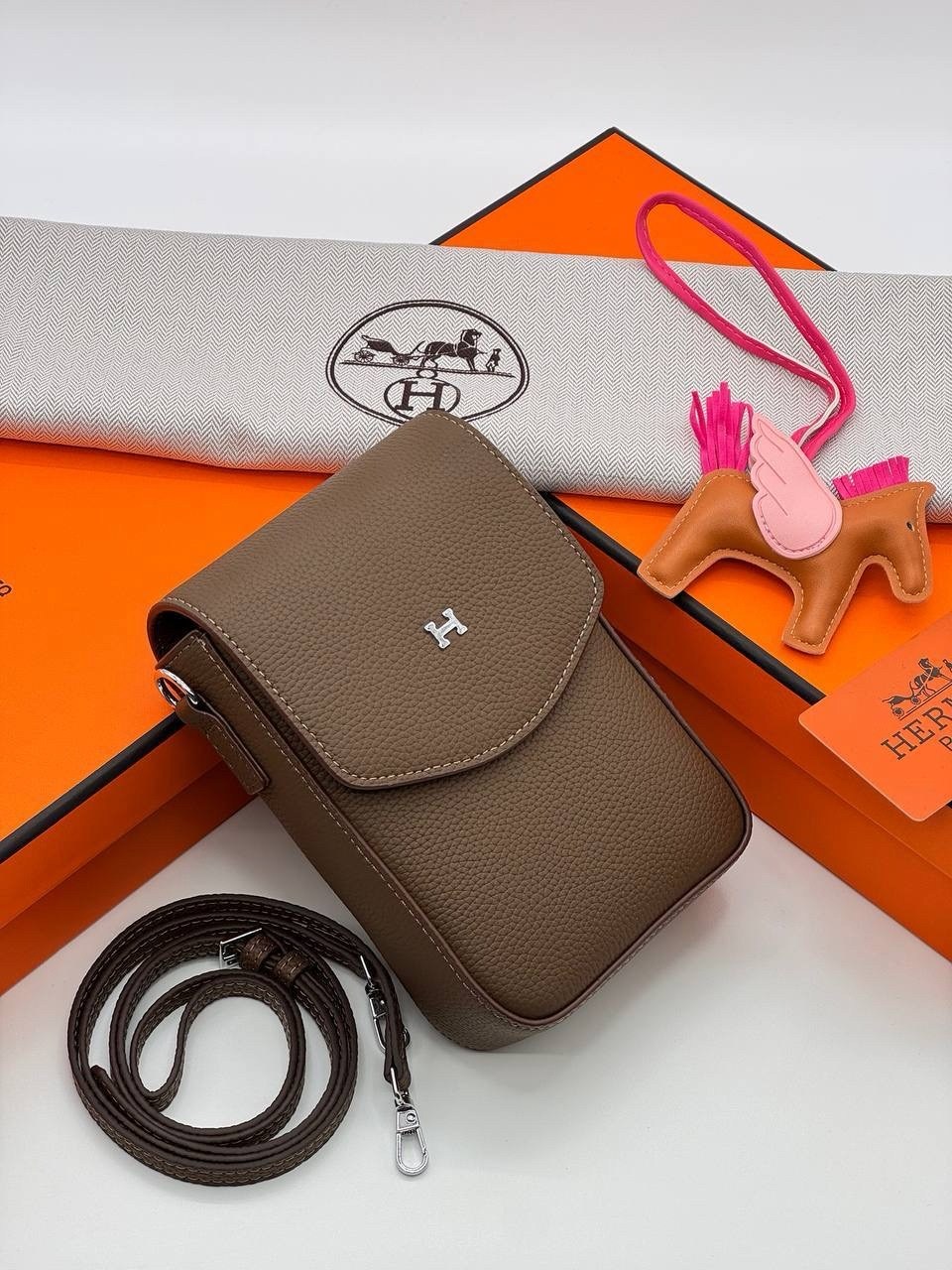 hermes сумка,hermes сумка женская,сумочка hermes,hermes сумка для телефона кошелек,сумка кошелек для телефона