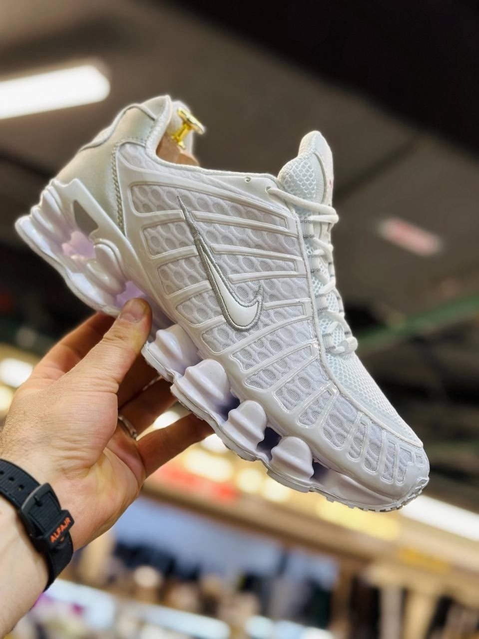 кроссовки nike shox tl,nike shox tl white,спортивные кроссовки nike,кроссовки nike shox,nike кроссовки