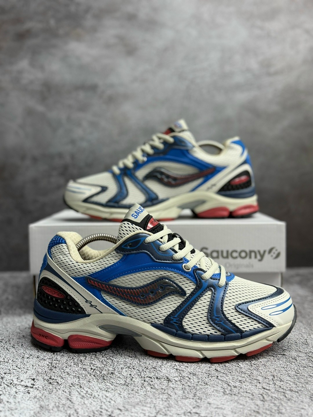 кроссовки saucony progrid triumph 4,кроссовки saucony,saucony progrid triumph 4,кроссовки saucony мужские,saucony triumph