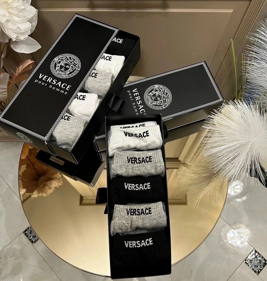 носки chanel,носки шанель,носки универсальные,носки мода,носки модная