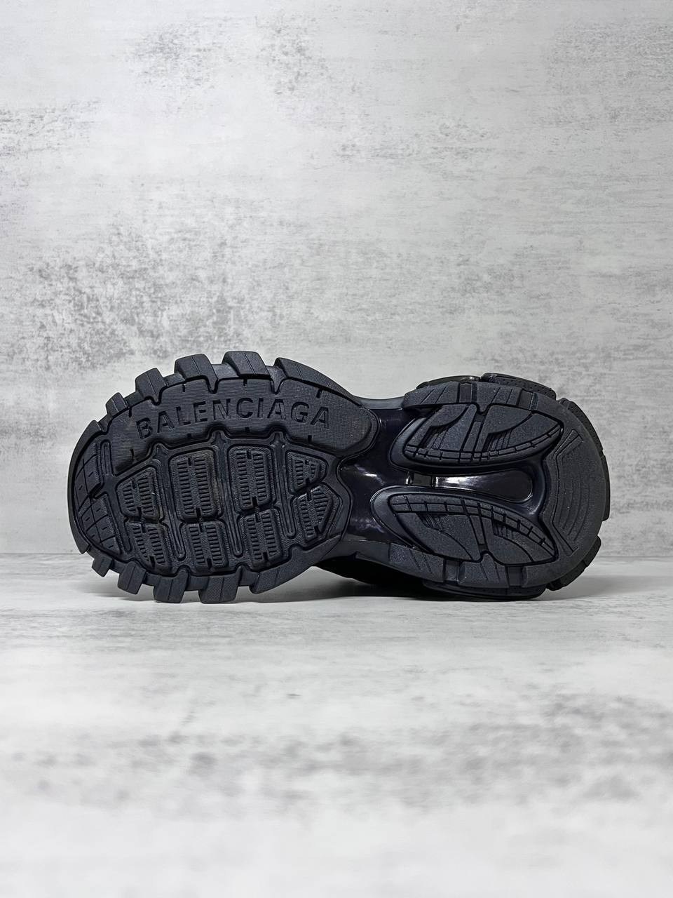 кроссовки balenciaga track,кроссовки balenciaga,женские кроссовки balenciaga,туфли баленсиага мужские,balenciaga кроссовки мужские