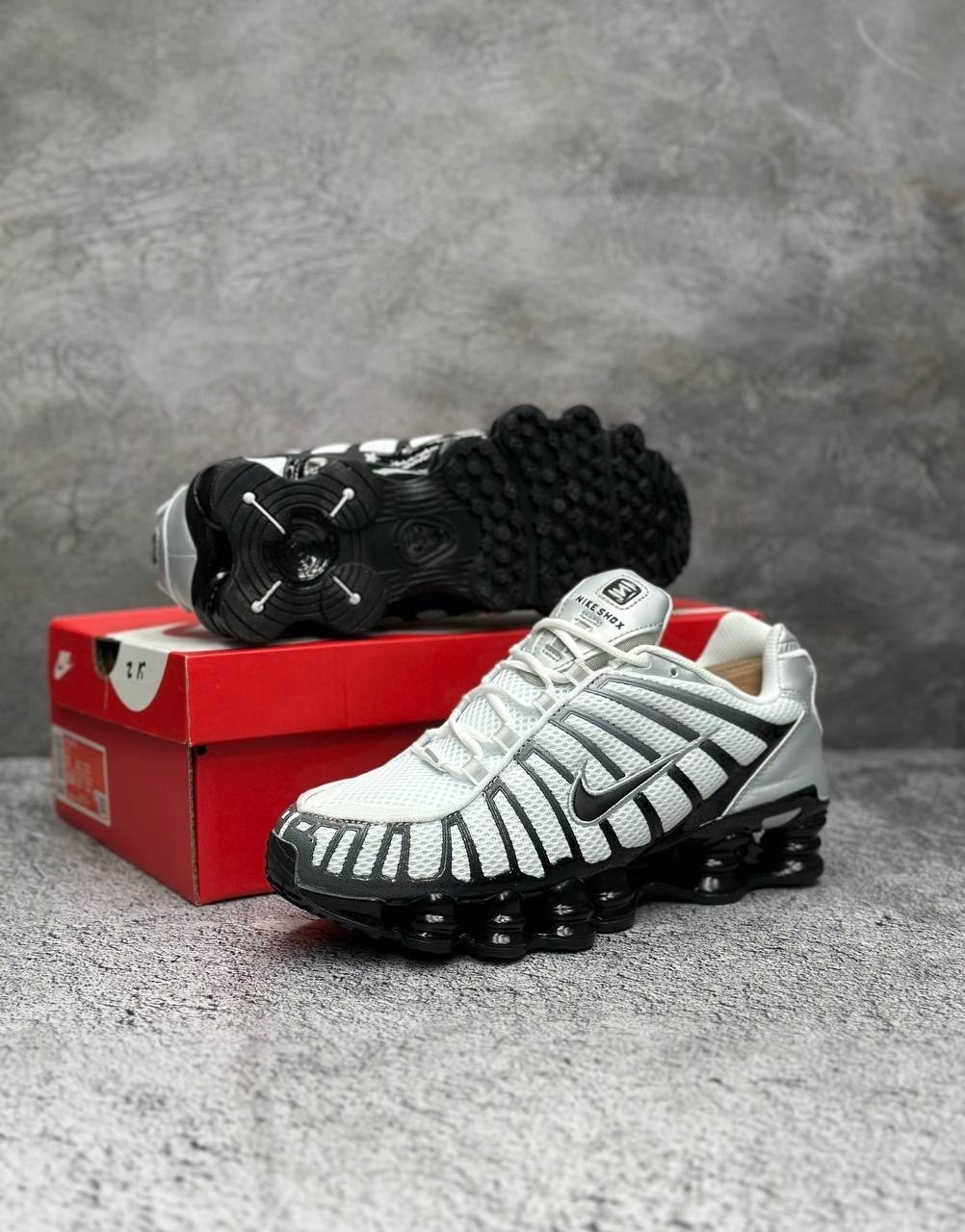 мужские кроссовки nike air max tn plus,кроссовки nike air max tn,кроссовки shox tl metallic silver panda nike,кроссовки nike air max tn plus,nike air max tn plus
