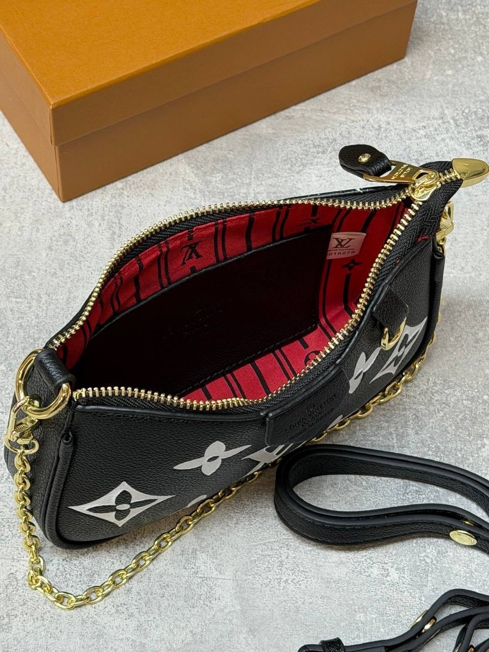 louis vuitton сумка,луи виттон сумка,женская сумка,louis vuitton сумка на плечо,сумка багет