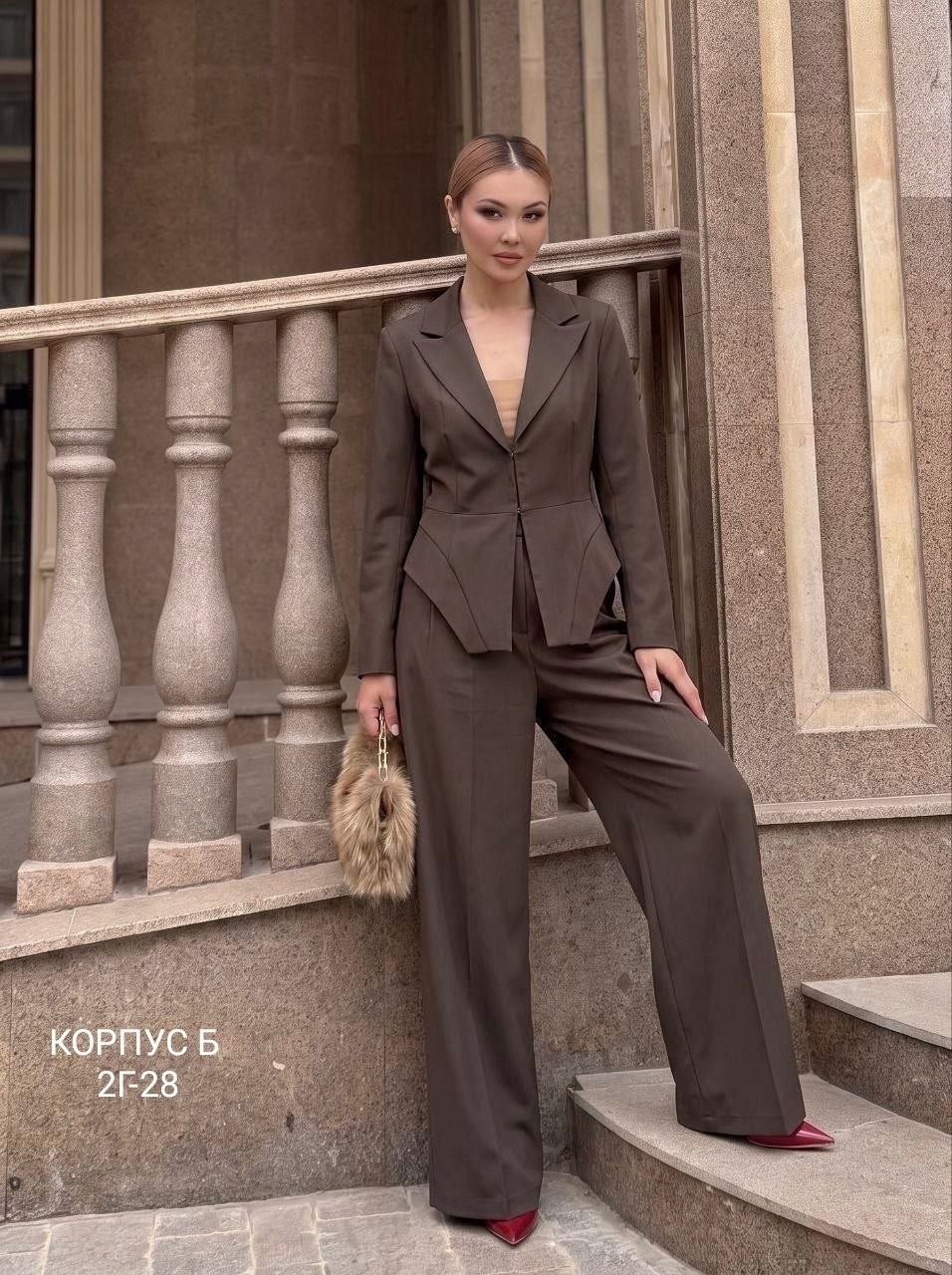 брючный костюм dilana vip 1992 шоколад,брючный костюм dilanavip 1992 шоколад двойка,брючный костюм,женский брючный костюм,костюм брючной деловой