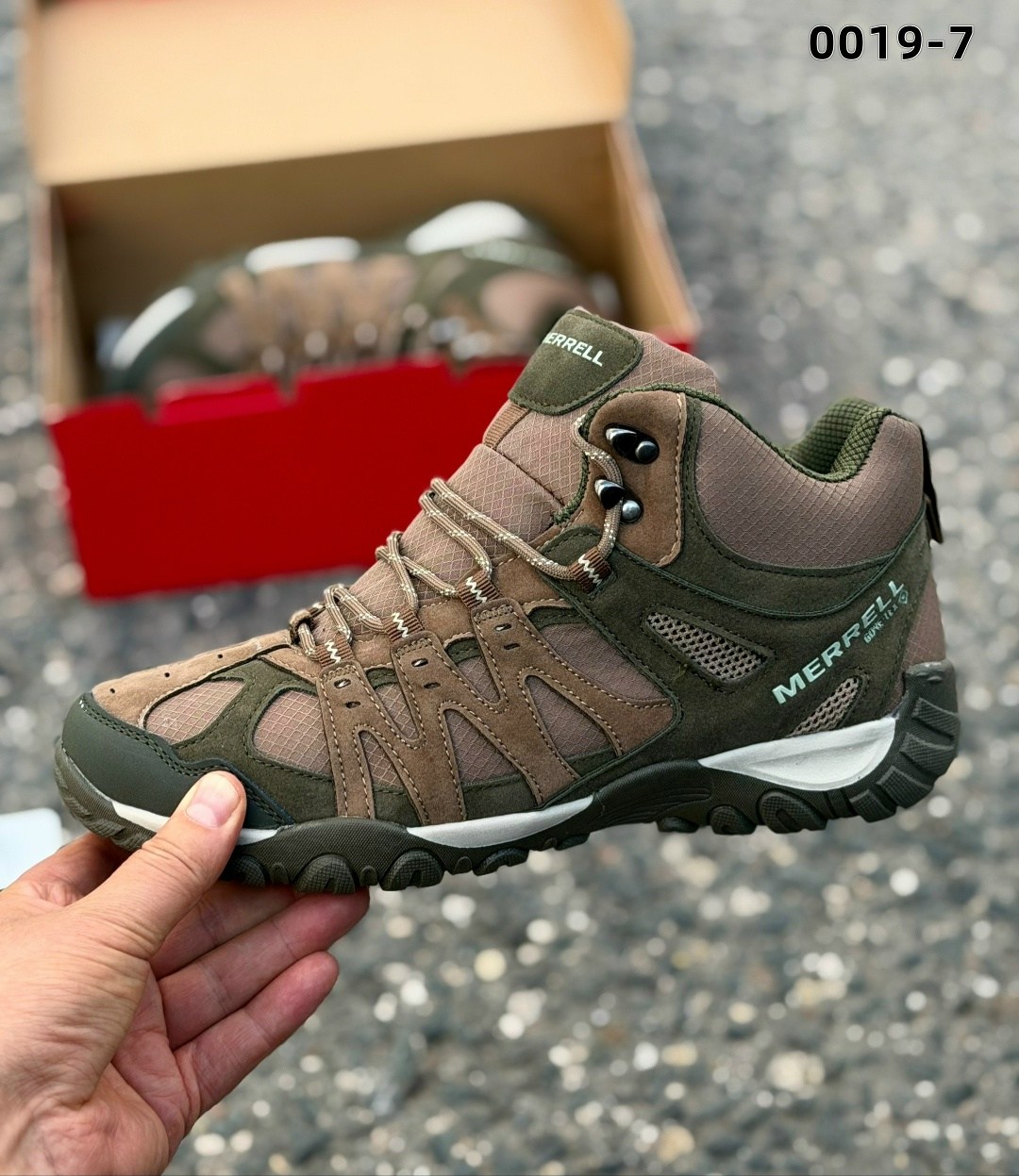 походная  accentor 3 mid wp merrell,треккинговые ботинки merrell accentor 3 mid wp,merrell accentor 2 vent mid wp,ботинки merrell,merrell trek