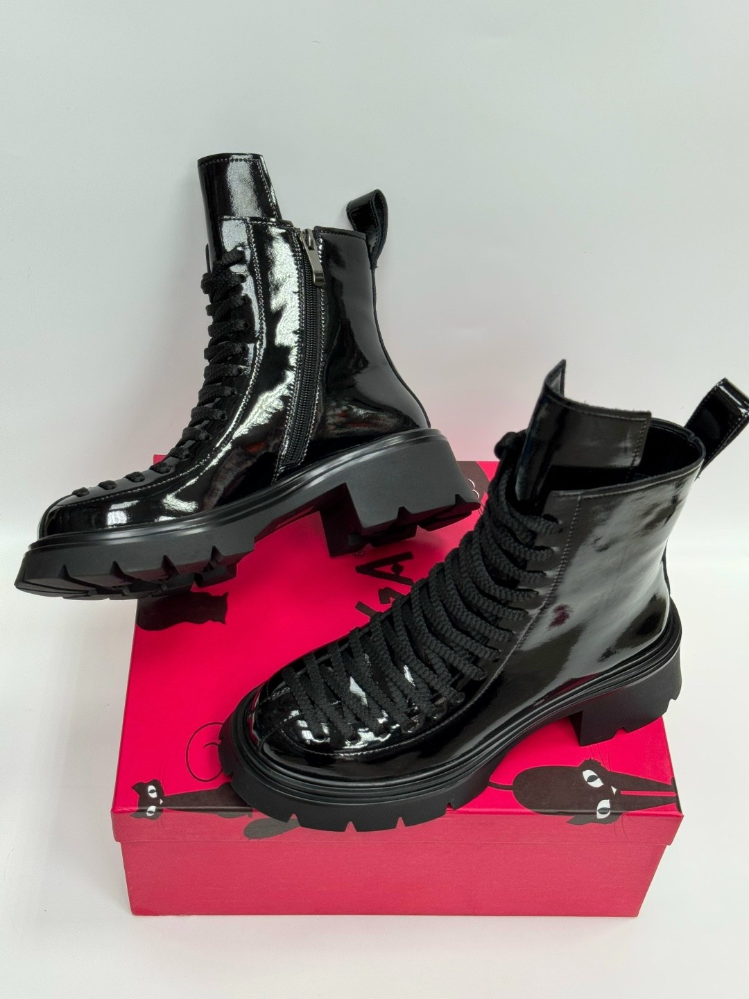 ,ботинки balenciaga,ботинки balenciaga лакированные черные,ботинки женские,ботинки