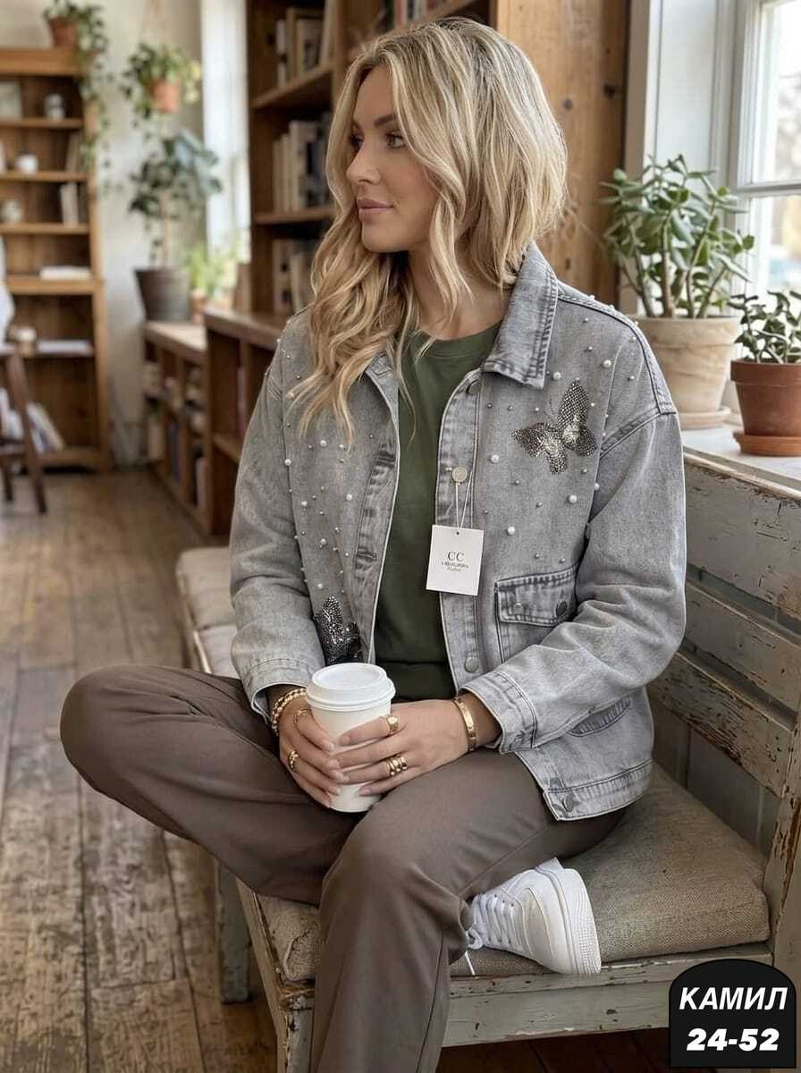 женская джинсовая куртка,джинсовая куртка,модные джинсовые куртки,джинсовая куртка со стразами,джинсовка джинсовая куртка