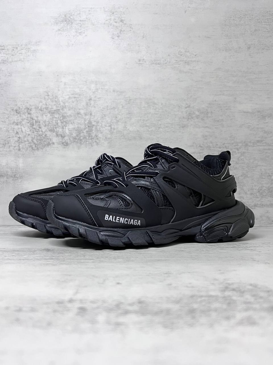 кроссовки balenciaga track,кроссовки balenciaga,женские кроссовки balenciaga,туфли баленсиага мужские,balenciaga кроссовки мужские